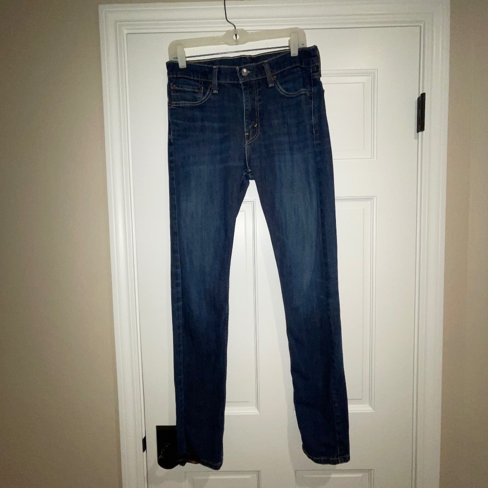 Men’s Levi’s 510 skinny fit jeans. Size 31.